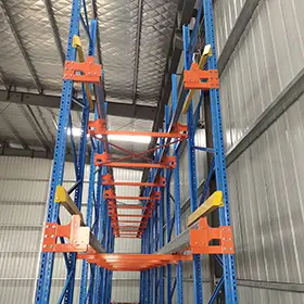 穿梭货架