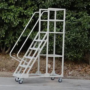 mobile step ladder