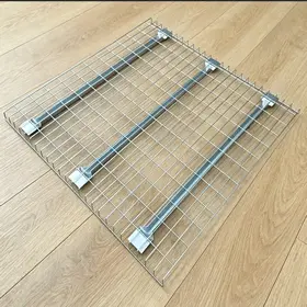 mesh board