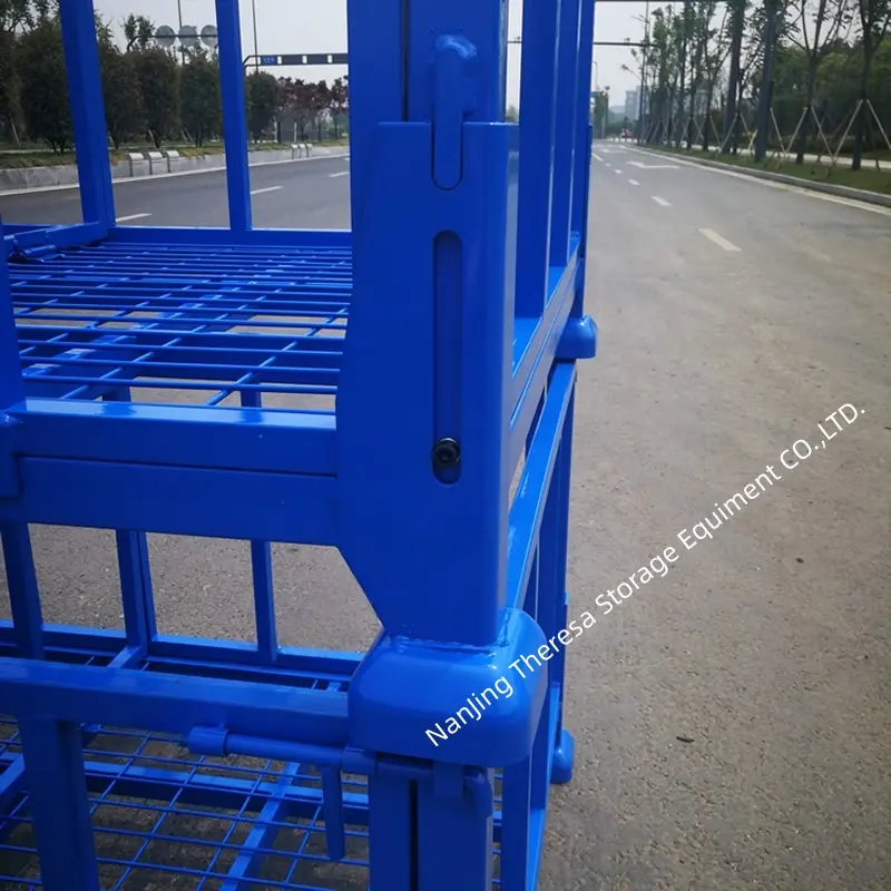galvanized metal bins feature anti-corrosion and rust-resistant surface treatment, ensuring long service life in various environments.