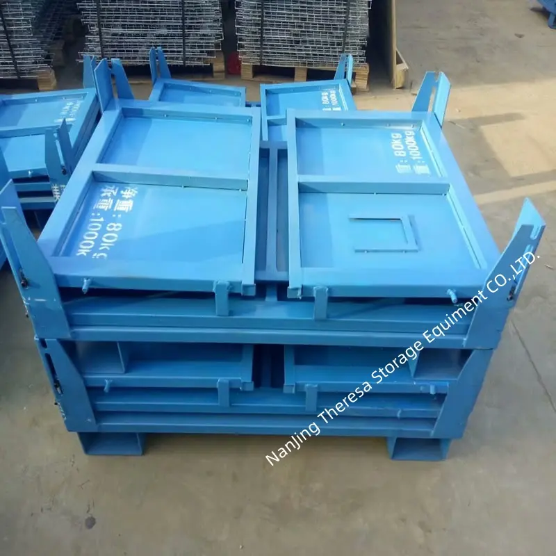 collapsible containers feature a foldable structure to save storage space when empty, widely used for industrial material handling and logistics circulation.